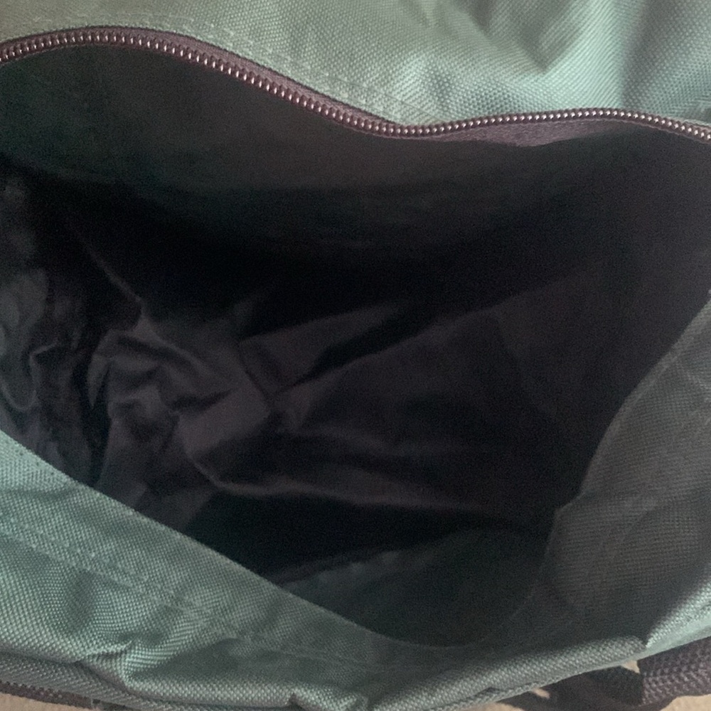 New Set of 3 small bags. Canvas, nylon, mesh. See pictures for sizes. - Picture 6 of 16